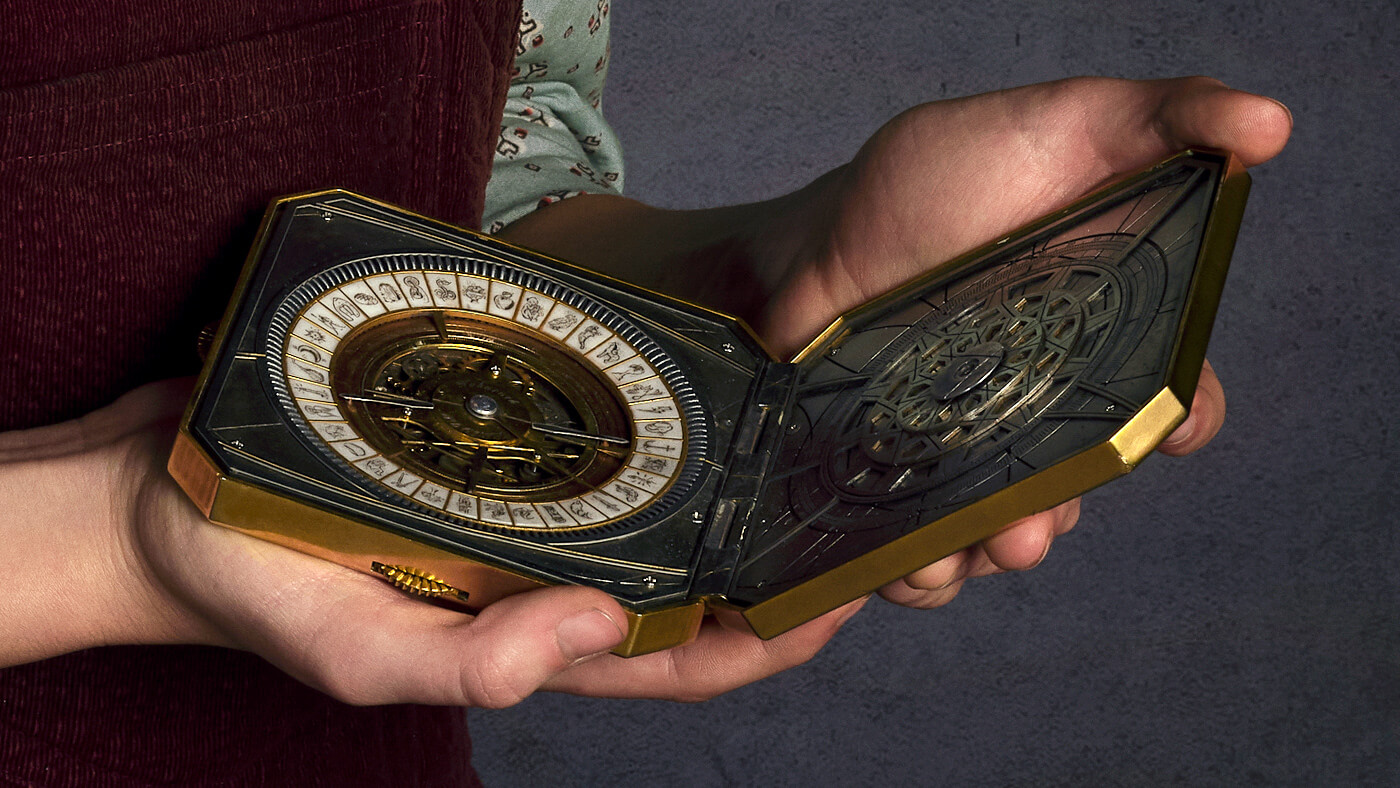 His Dark Materials: Alethiometer